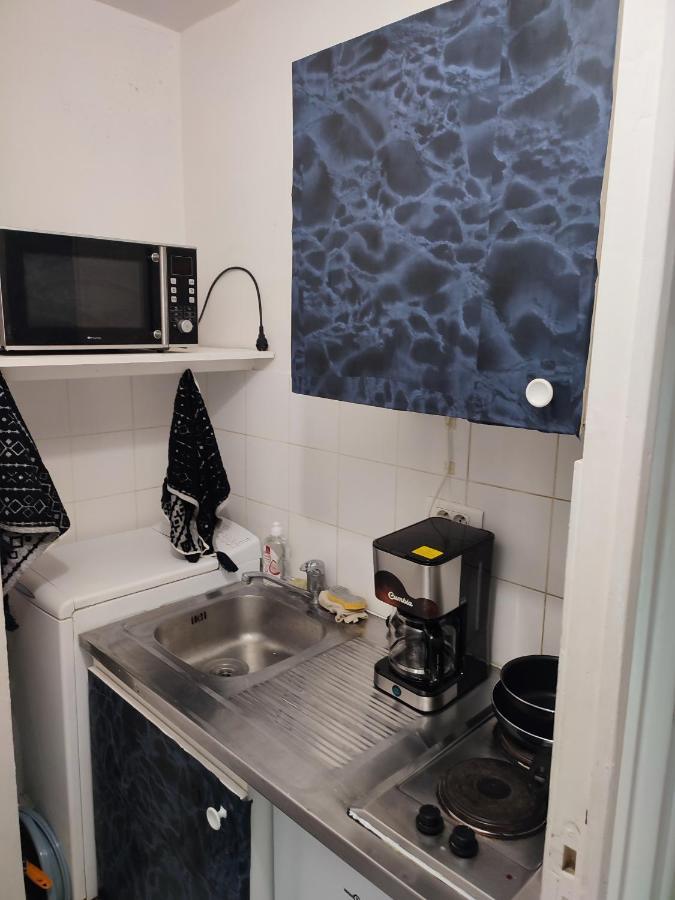Parisian Vibes A Clichy Apartment ภายนอก รูปภาพ
